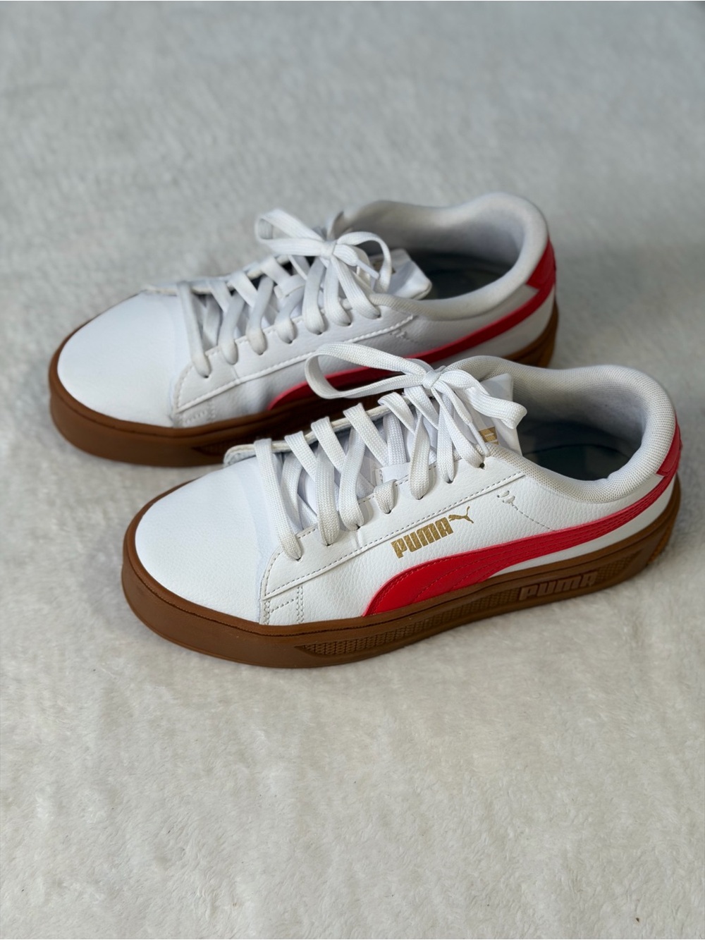 PUMA Women’s White & Red Low-Top Sneakers